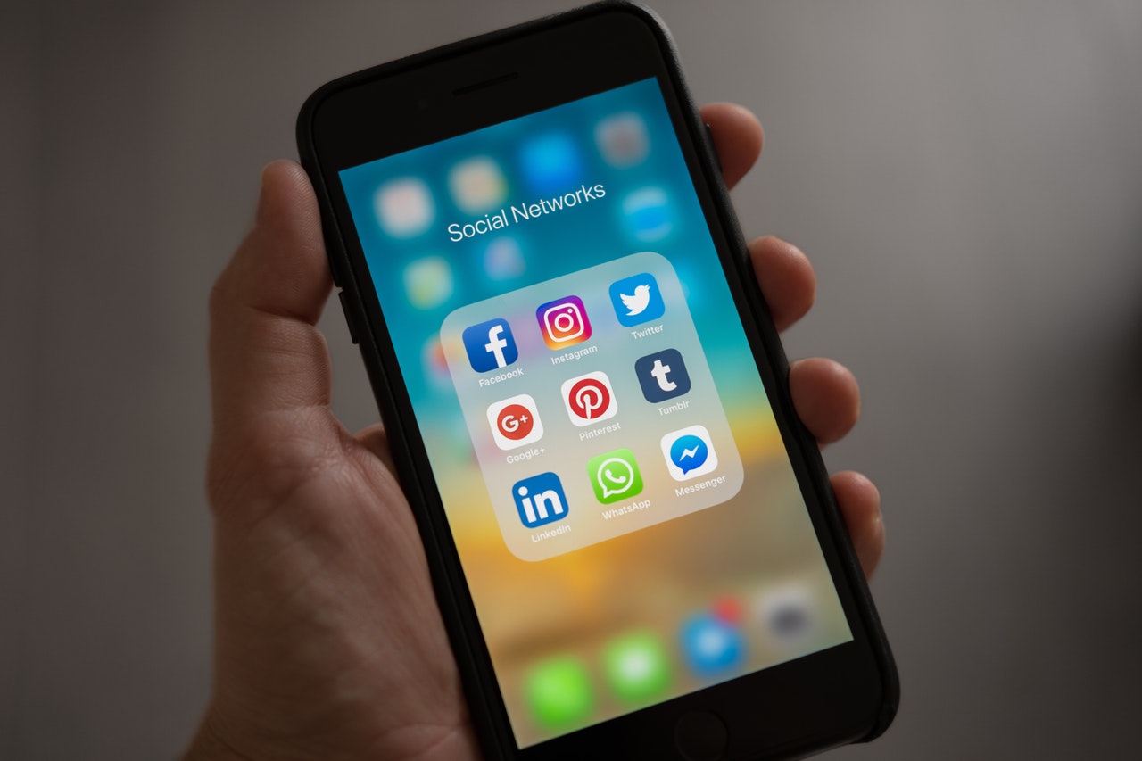 Social Media Apps on a Phone